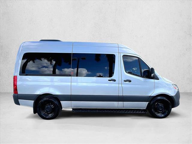 Used 2023 Mercedes-Benz Sprinter 2500 image 5