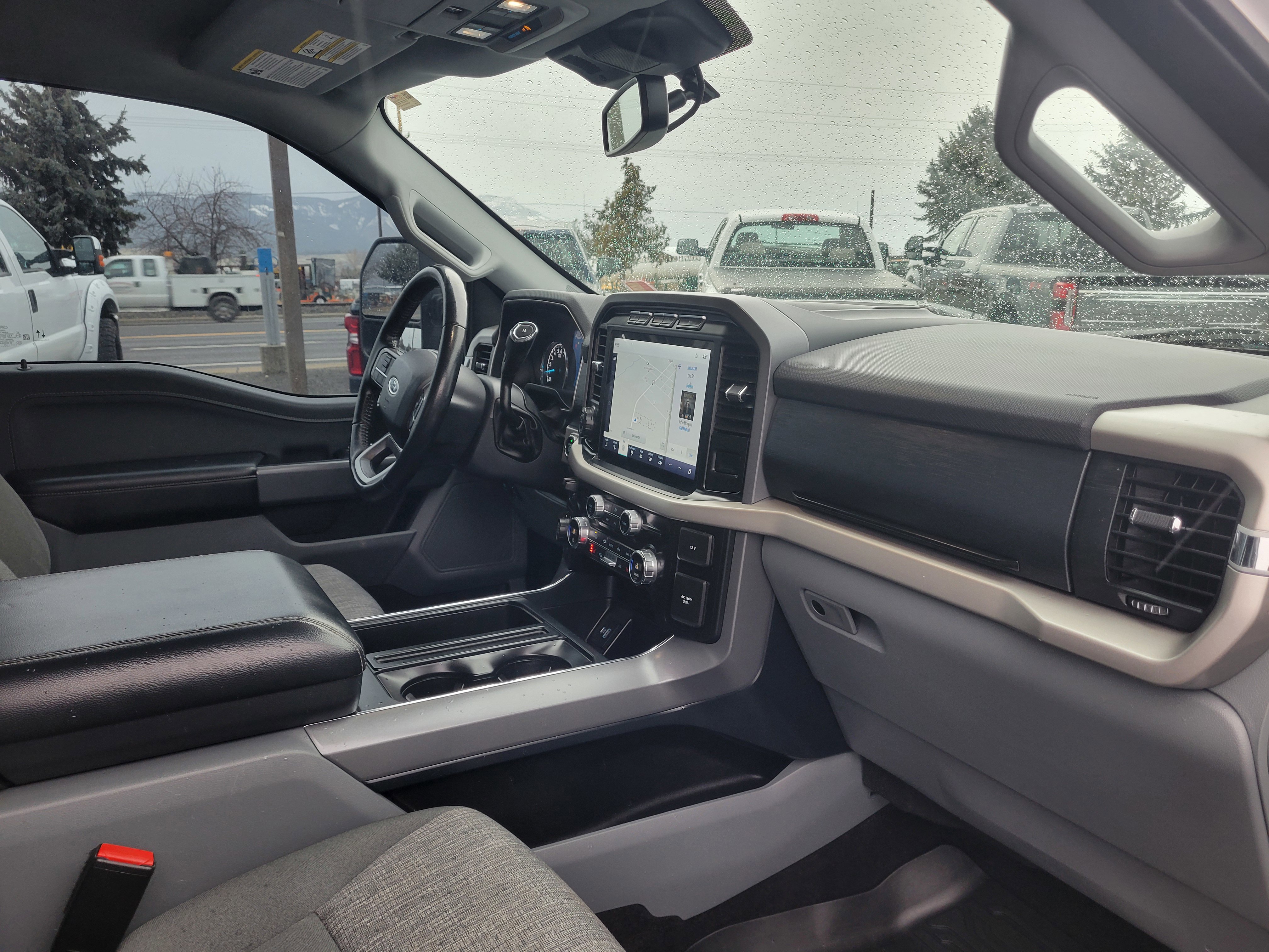 Used 2021 Ford F150 XLT w/ Equipment Group 302A High image 22