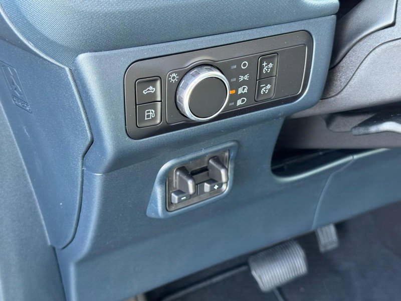 New 2025 Ford Maverick XLT w/ Equipment Group 301A image 11