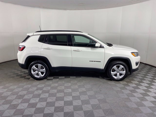 Used 2020 Jeep Compass Latitude AWD/4WD image 5