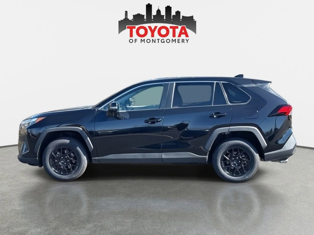 Used 2023 Toyota RAV4 LE image 6