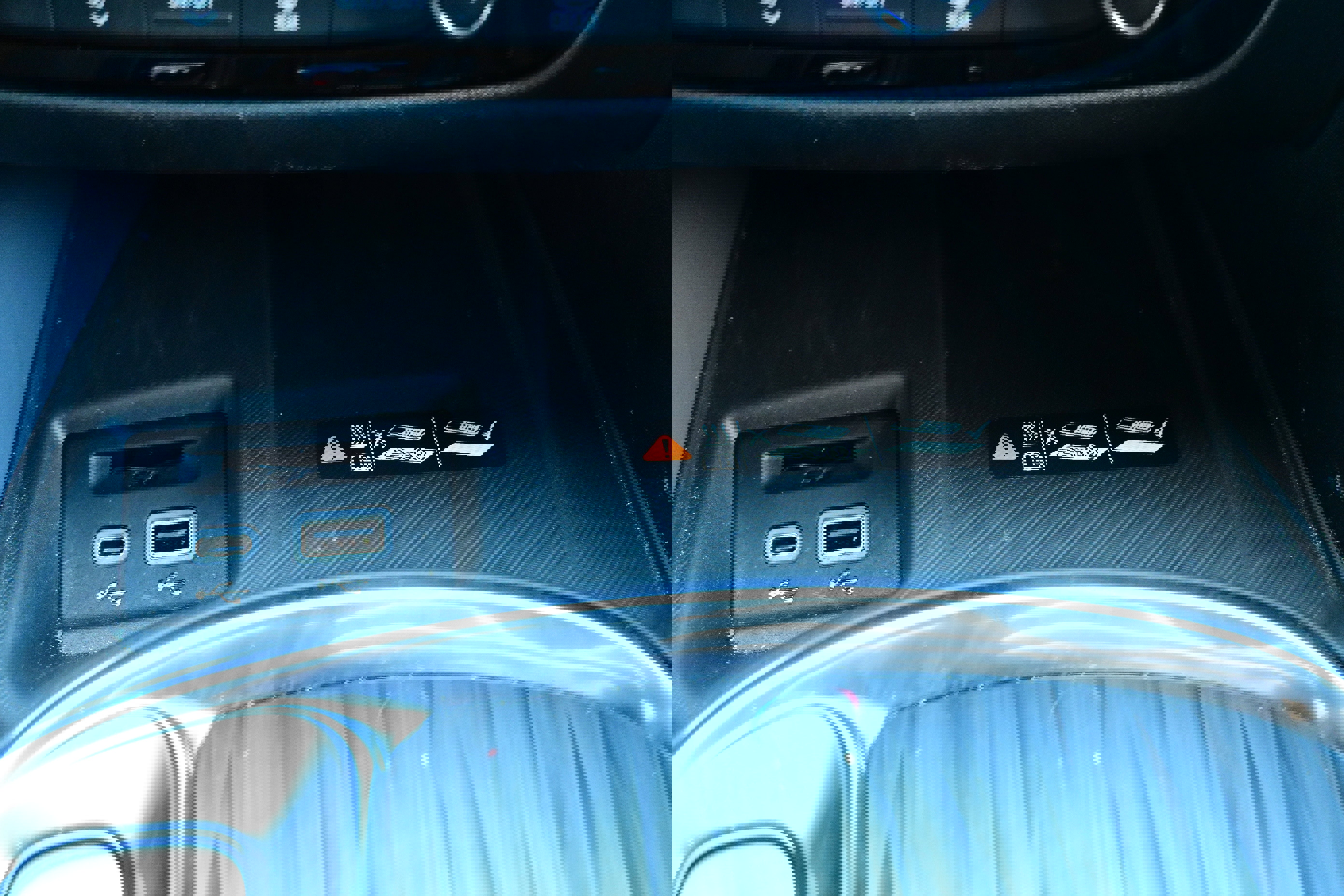 Used 2023 Buick Enclave Essence w/ Experience Buick Package image 28