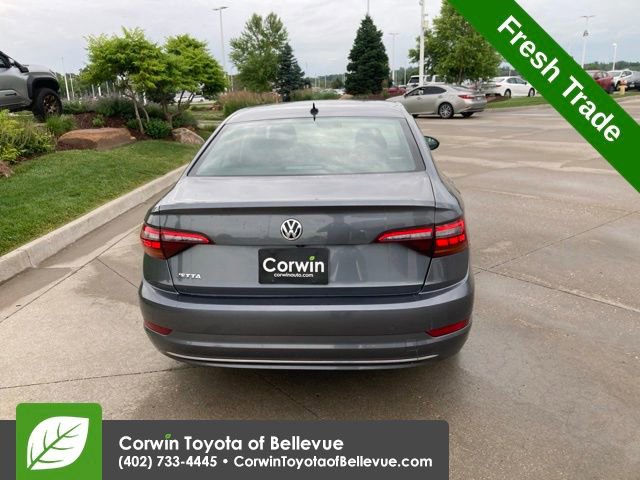 Used 2019 Volkswagen Jetta SE FWD image 5