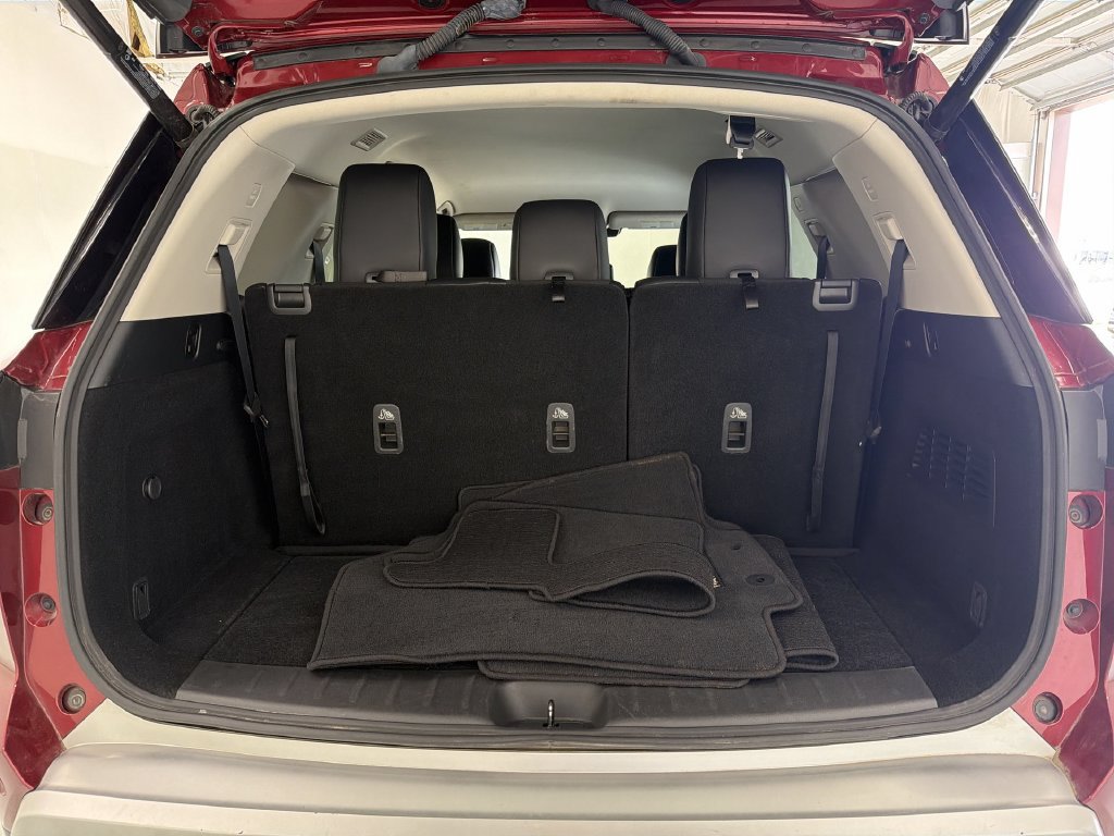 Certified 2024 Nissan Pathfinder SL AWD/4WD image 16