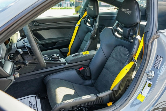 Used 2025 Porsche 911 GT3 RS image 17