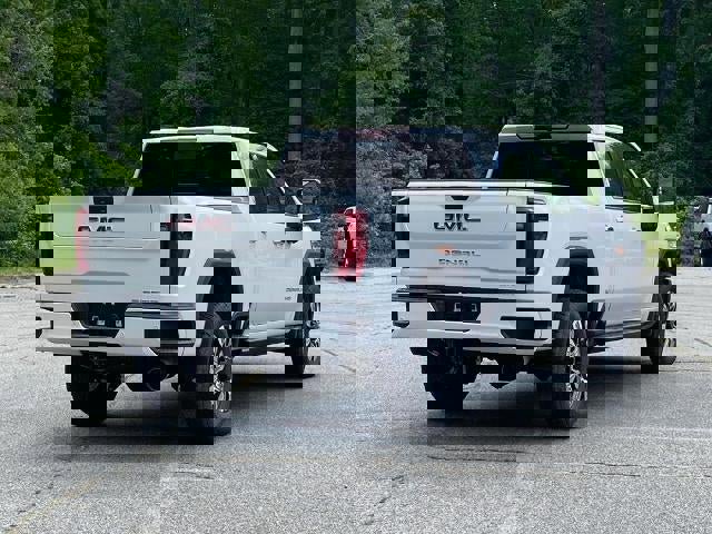 New 2025 GMC Sierra 2500 Denali w/ Denali Reserve Package image 2