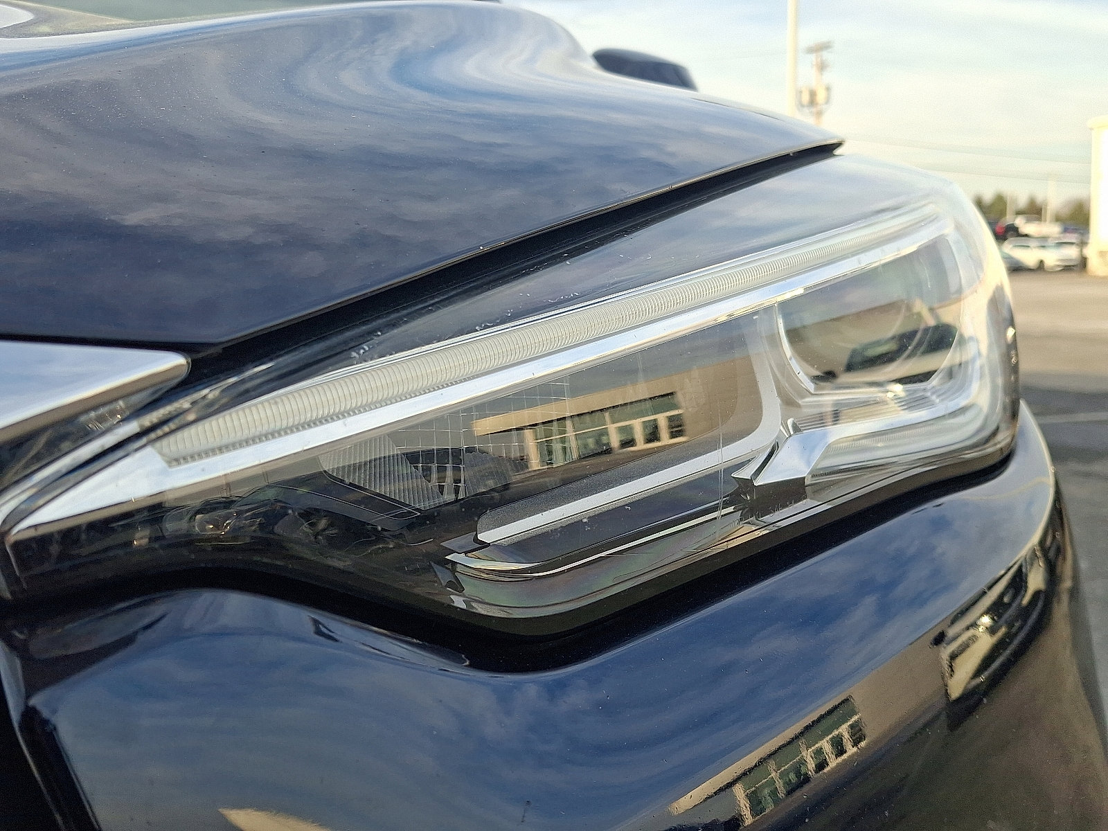 Used 2019 INFINITI QX50 Essential w/ Premium Heat Package image 9