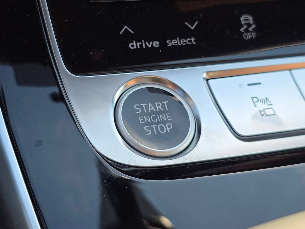 New 2026 Audi Q8 Prestige AWD/4WD image 37