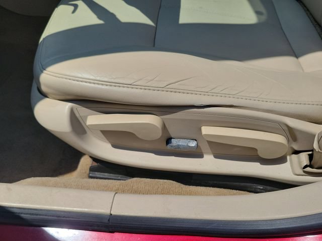 Used 2009 Chevrolet Impala LT w/ Luxury Edition Package FWD image 22