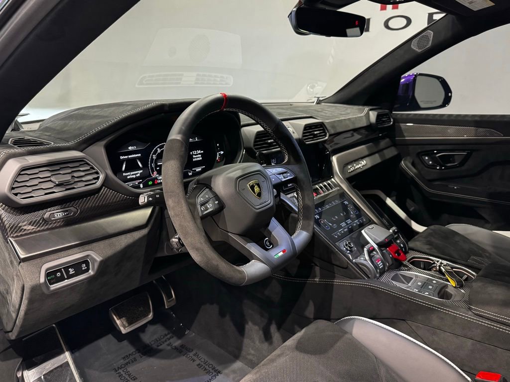 Used 2024 Lamborghini Urus Performante image 23
