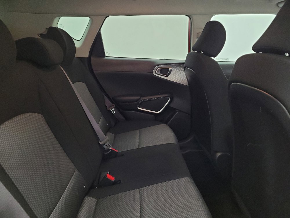 Used 2020 Kia Soul LX image 19