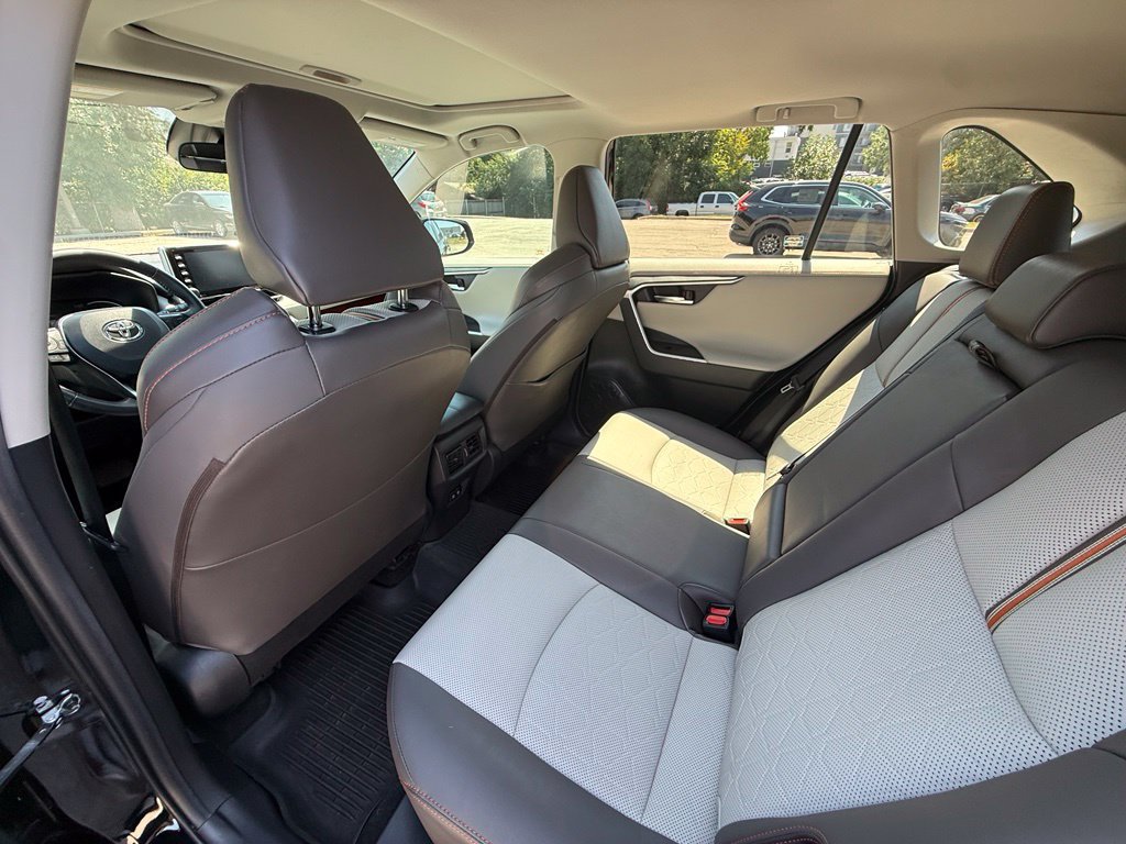 Used 2019 Toyota RAV4 Adventure w/ Cold Weather Package AWD/4WD image 28