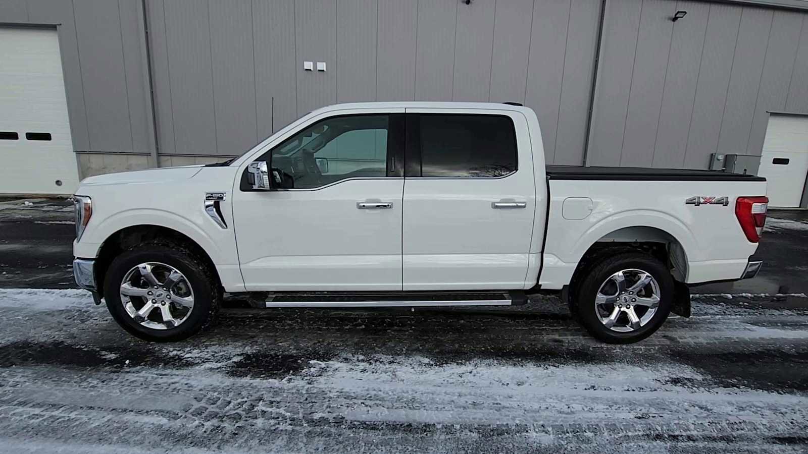 Used 2023 Ford F150 Lariat w/ Equipment Group 502A High image 5