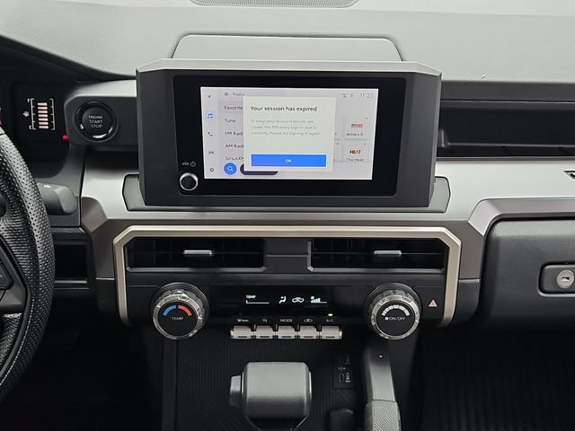 Used 2025 Toyota Tacoma SR5 AWD/4WD image 16