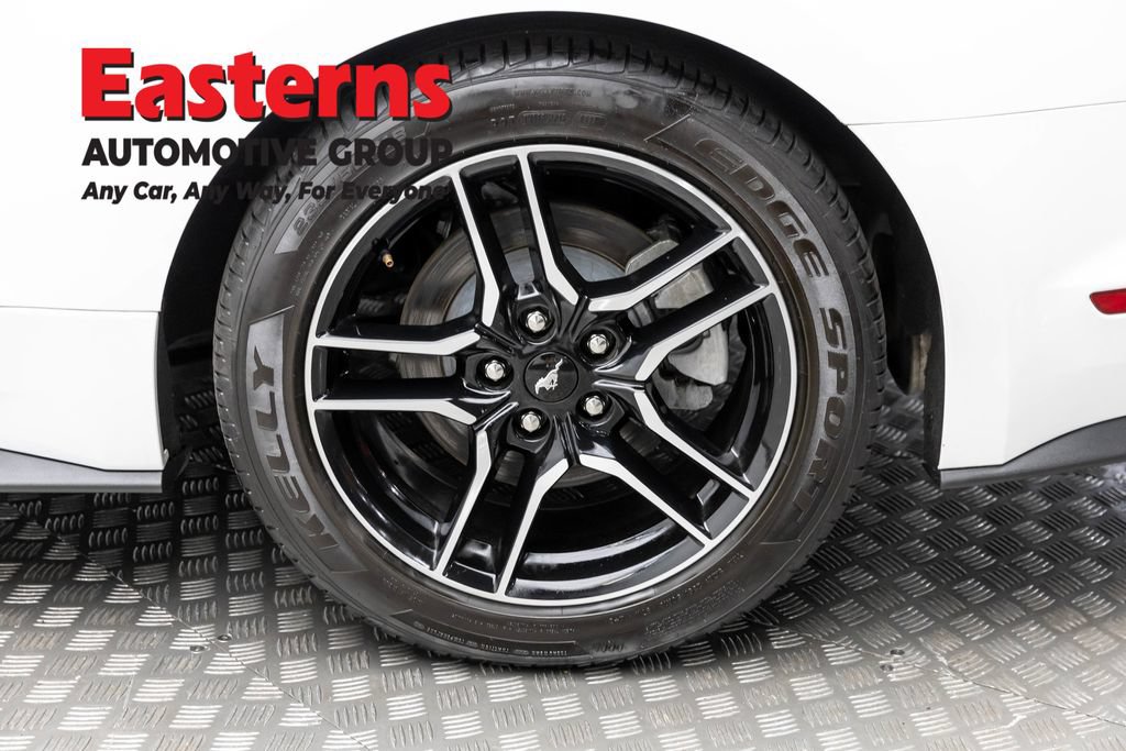 Used 2022 Ford Mustang Premium RWD image 8