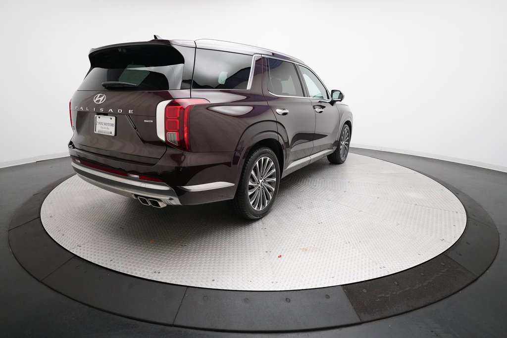 Used 2024 Hyundai Palisade Calligraphy image 36
