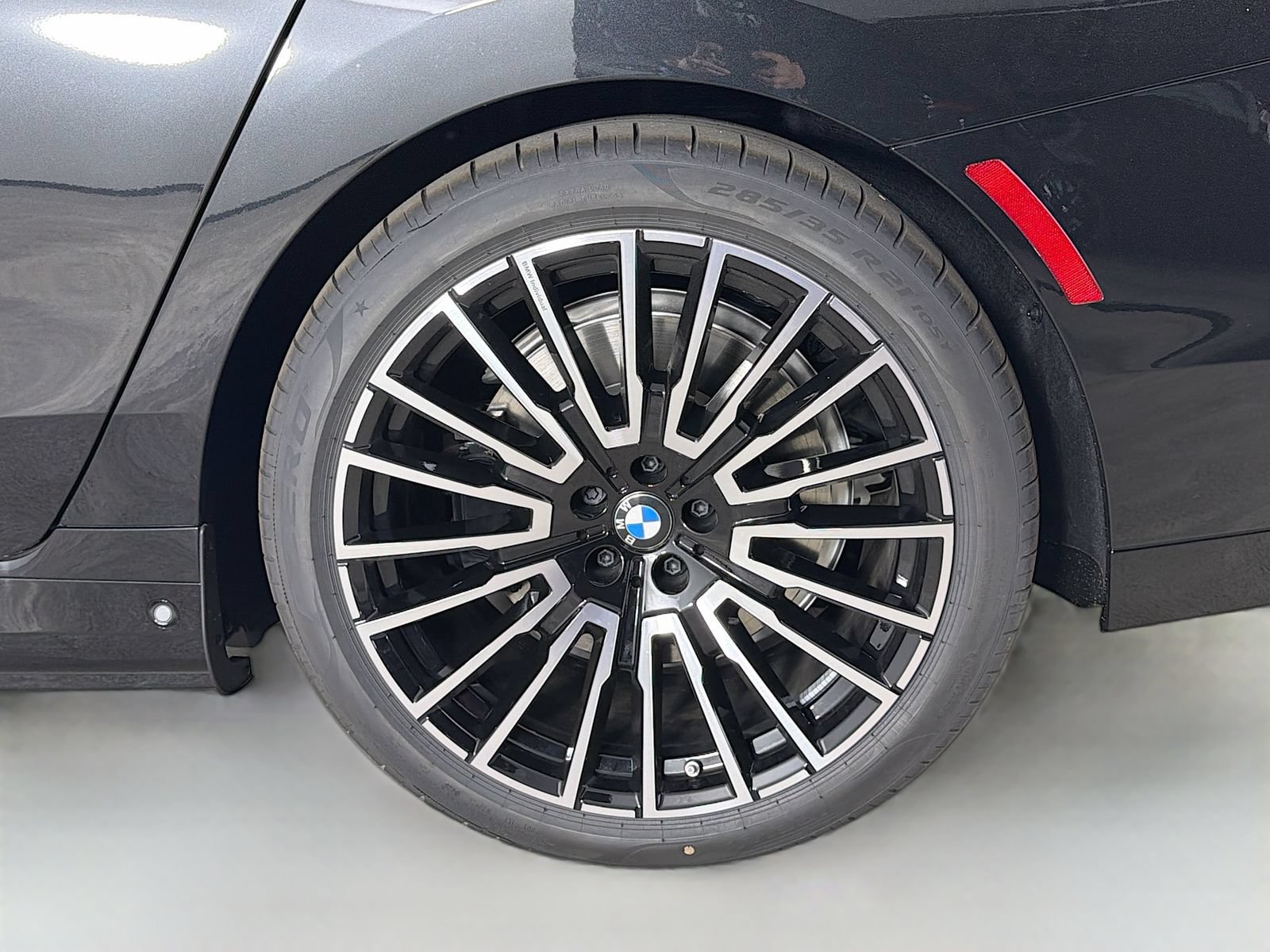 New 2026 BMW i7 xDrive60 AWD/4WD image 33