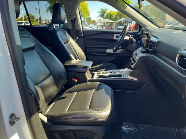 Certified 2023 Ford Explorer XLT w/ Equipment Group 202A AWD/4WD image 17