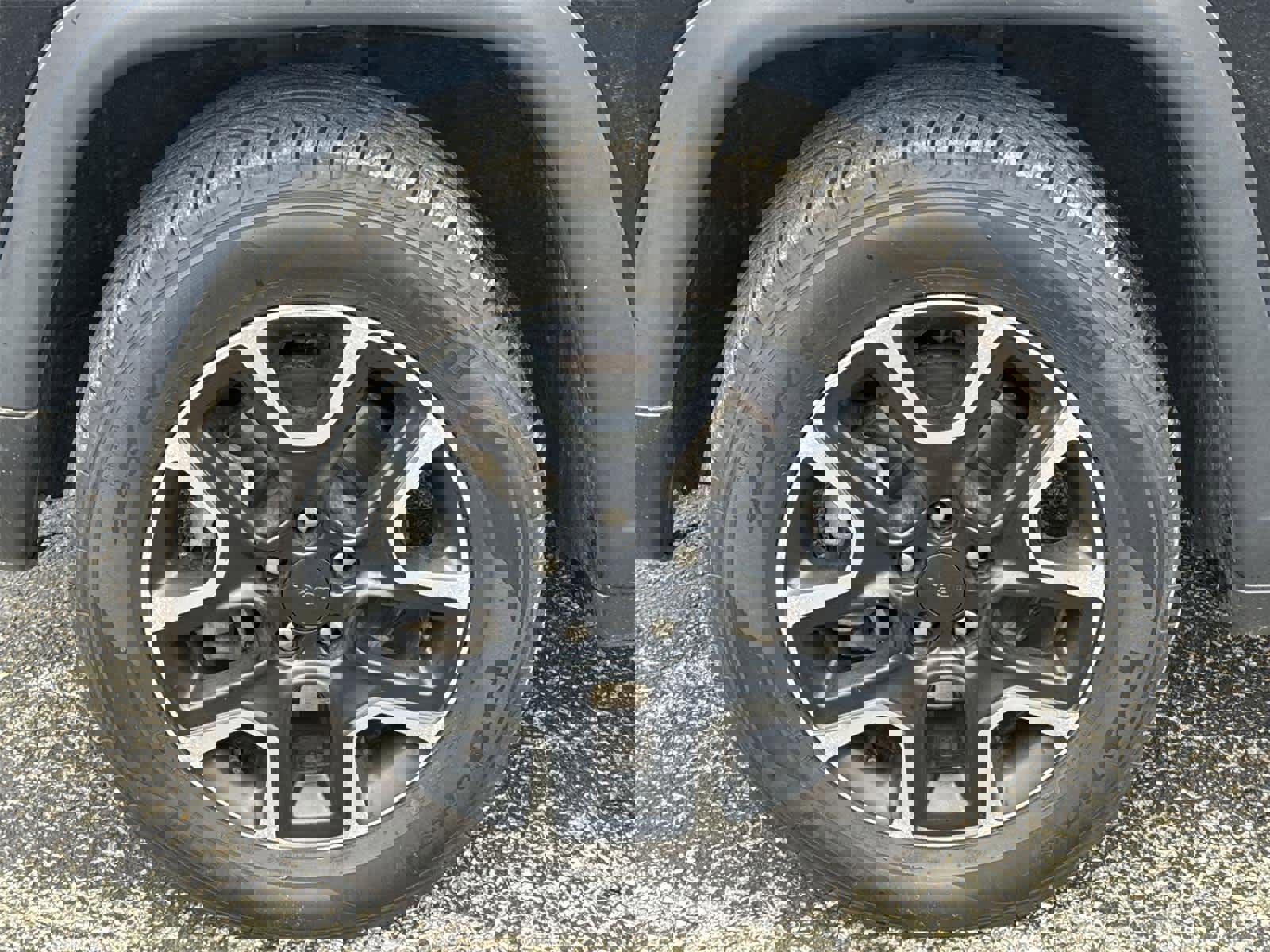 Used 2019 Jeep Compass Sport image 10