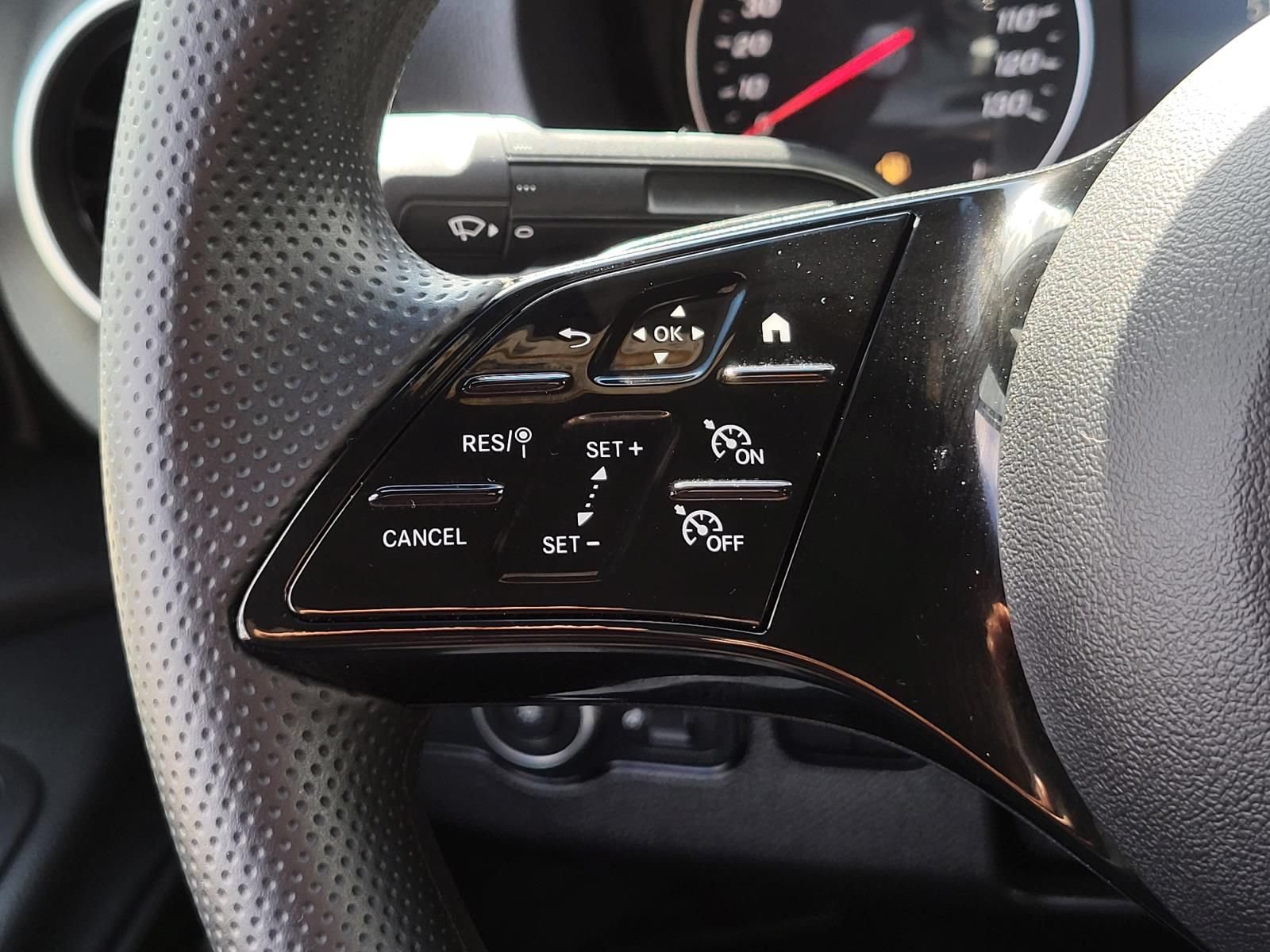 Used 2025 Mercedes-Benz Sprinter 2500 image 28