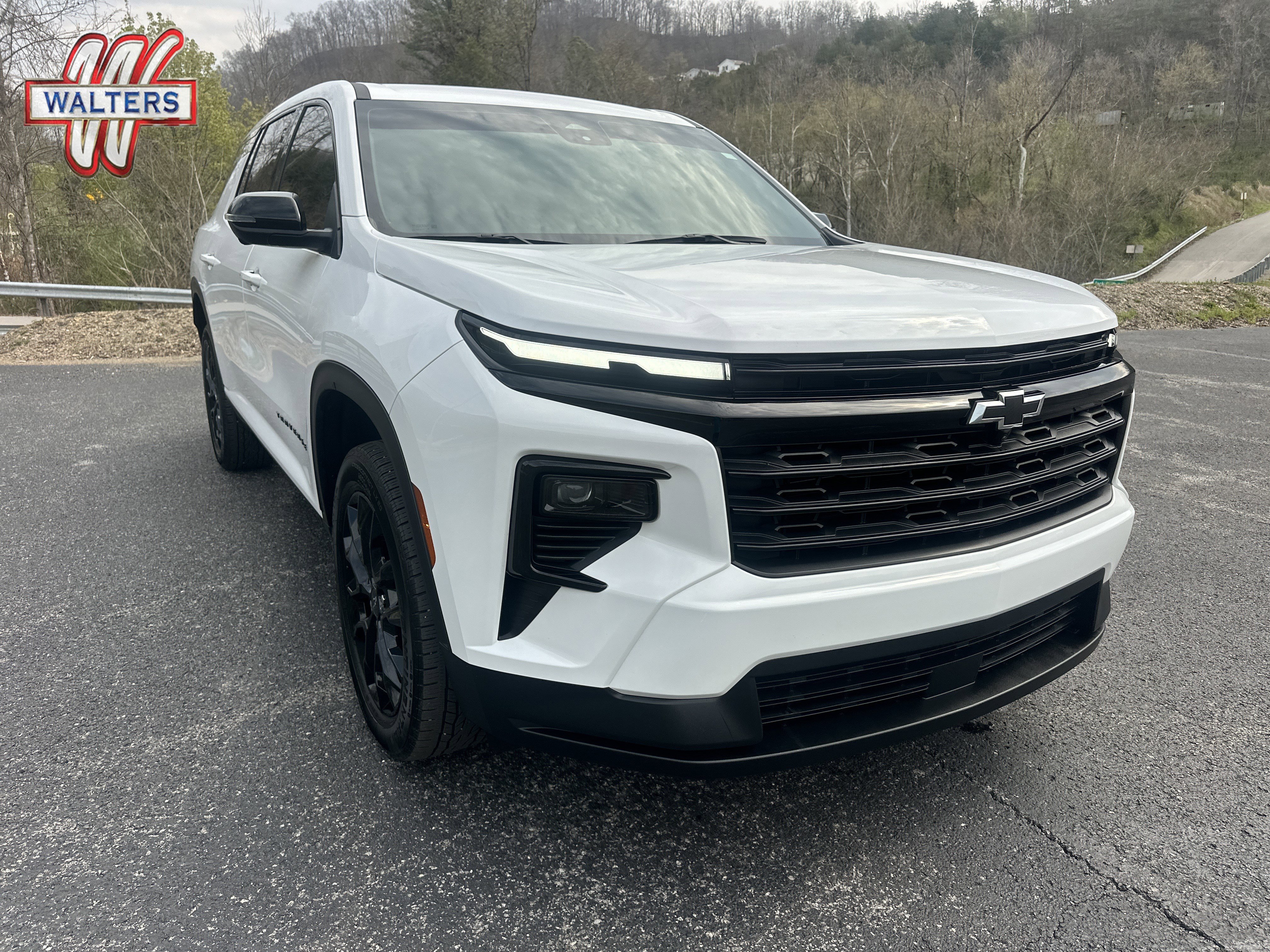 Used 2024 Chevrolet Traverse LS w/ Midnight/Sport Edition image 1