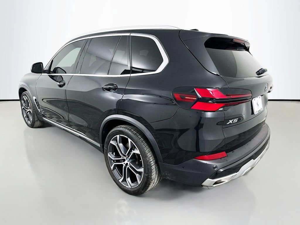 Certified 2024 BMW X5 xDrive40i w/ Premium Package AWD/4WD image 7