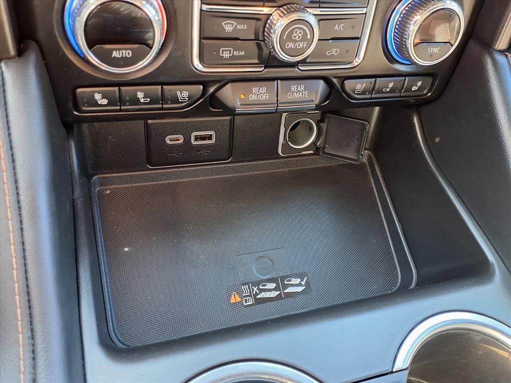 Used 2022 GMC Yukon AT4 image 12