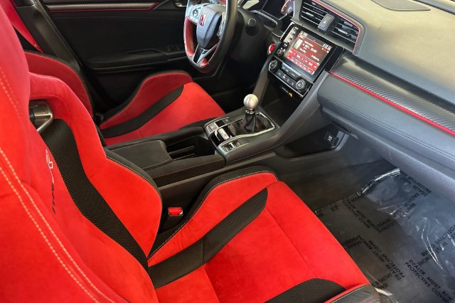 Used 2019 Honda Civic Type R image 18