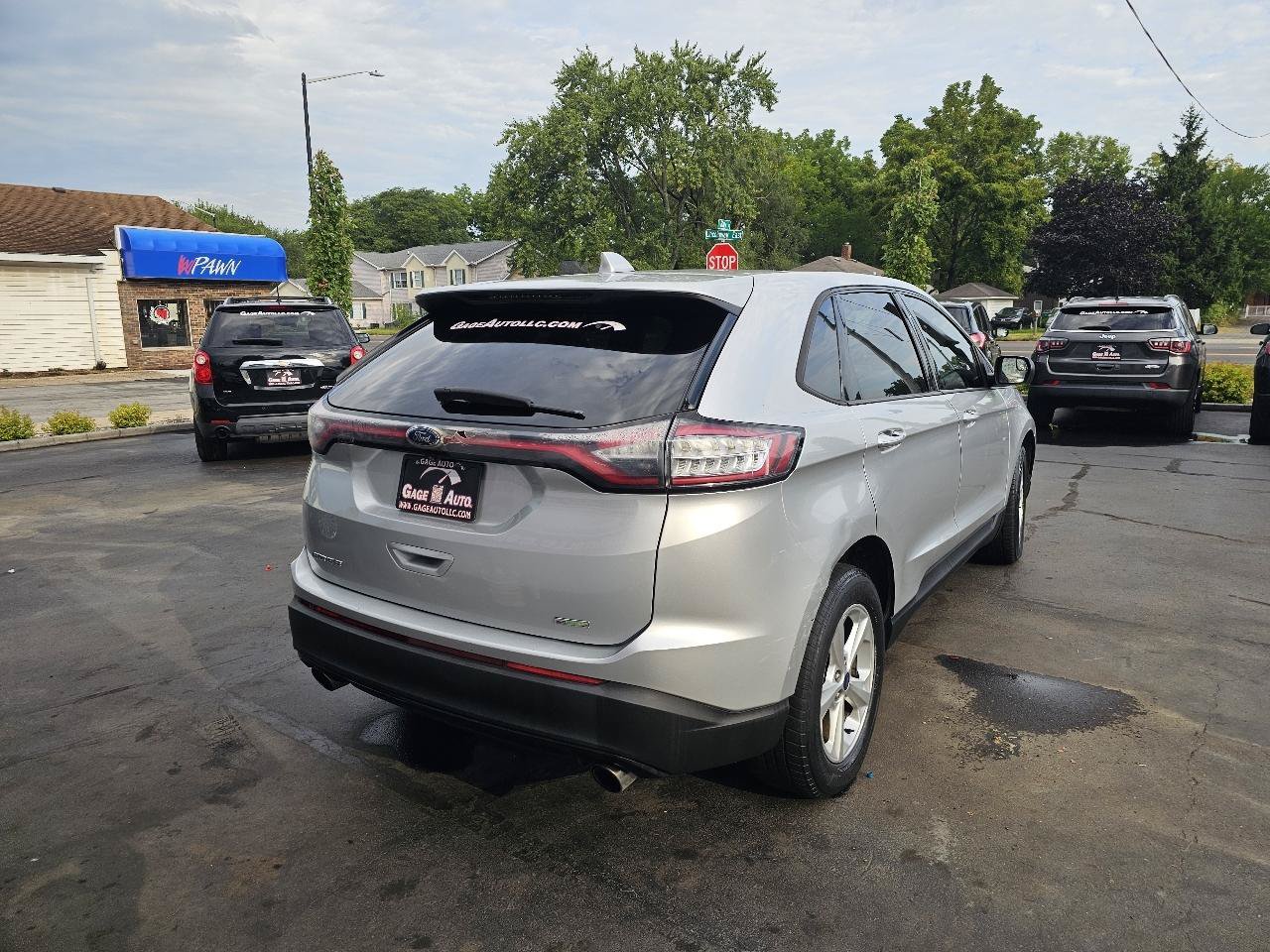 Used 2015 Ford Edge SE FWD image 11