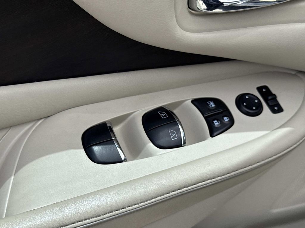 Certified 2019 Nissan Murano Platinum FWD image 20