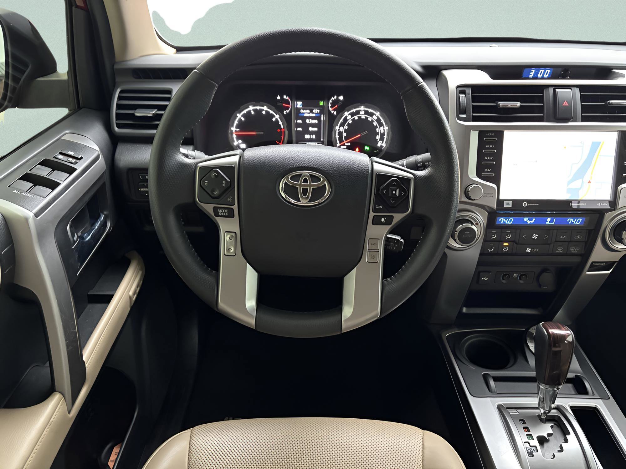 Used 2020 Toyota 4Runner Limited image 29