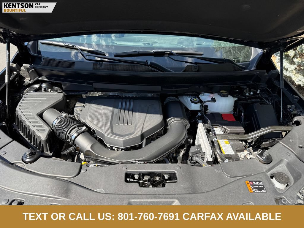 Used 2026 Chevrolet Traverse RS w/ LPO, Floor Liner Package AWD/4WD image 38