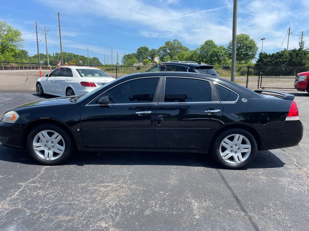 Used 2007 Chevrolet Impala LTZ FWD image 3