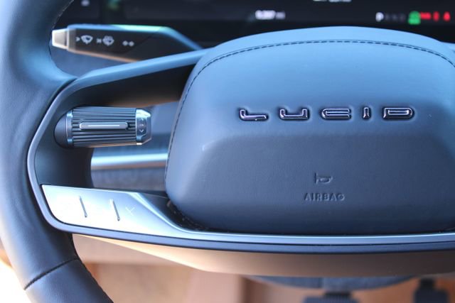 Used 2024 Lucid Air Grand Touring image 17