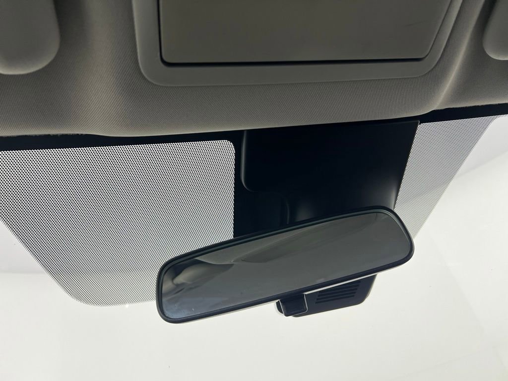 Used 2022 Nissan Rogue Sport S image 19