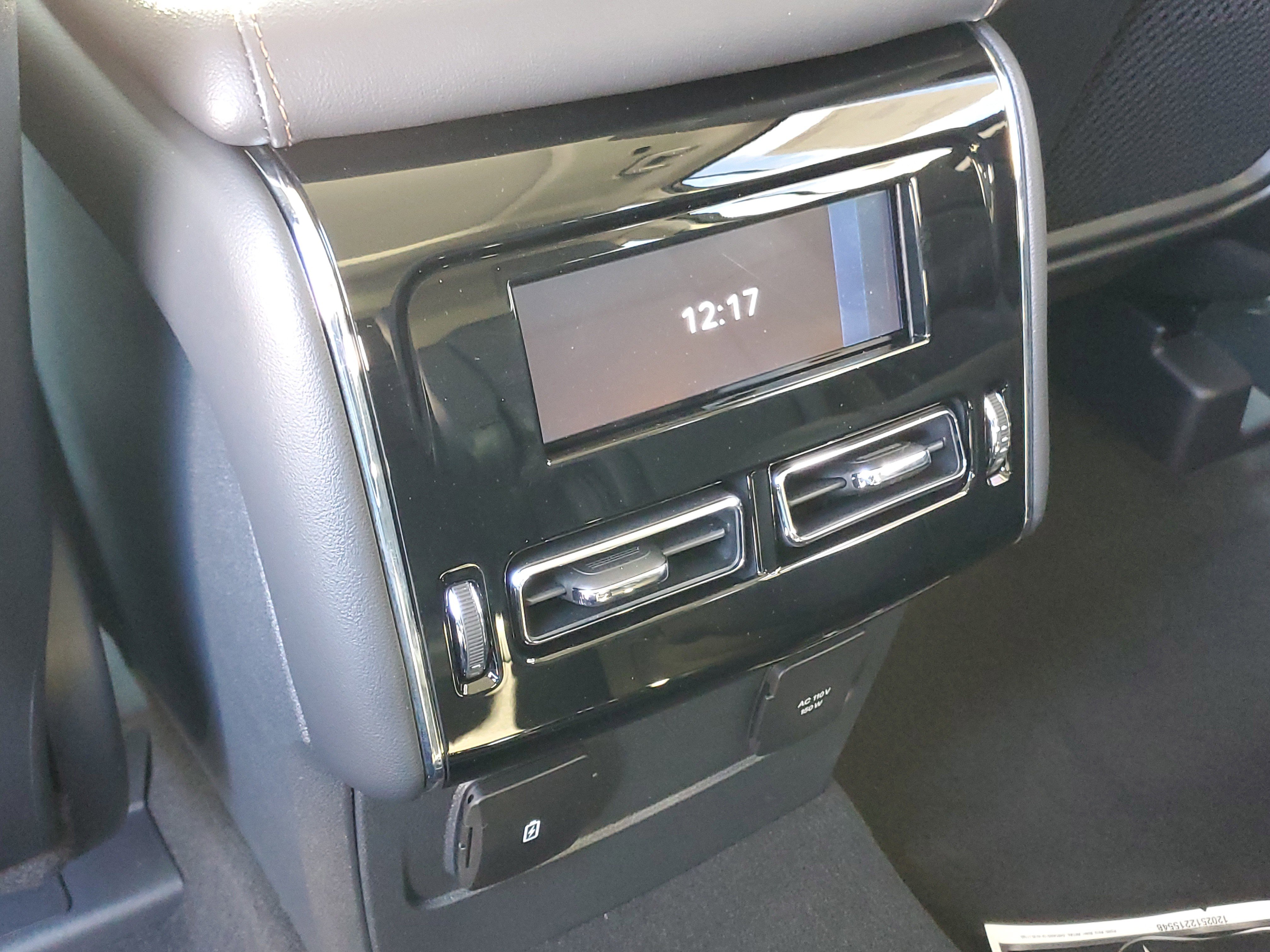 New 2026 Lincoln Aviator AWD image 25