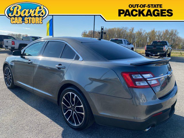 Used 2019 Ford Taurus Limited image 4