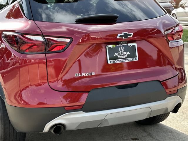 Used 2020 Chevrolet Blazer LT w/ Sound & Technology Package FWD image 6