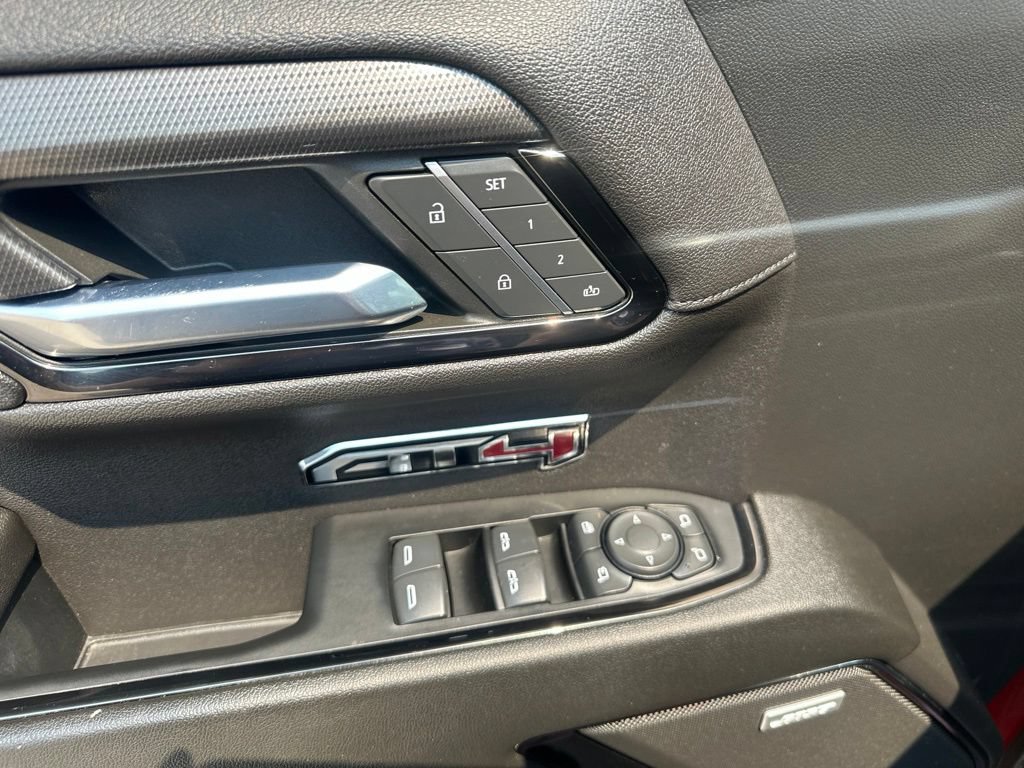 Certified 2023 GMC Sierra 1500 AT4 w/ Technology Package AWD/4WD image 18