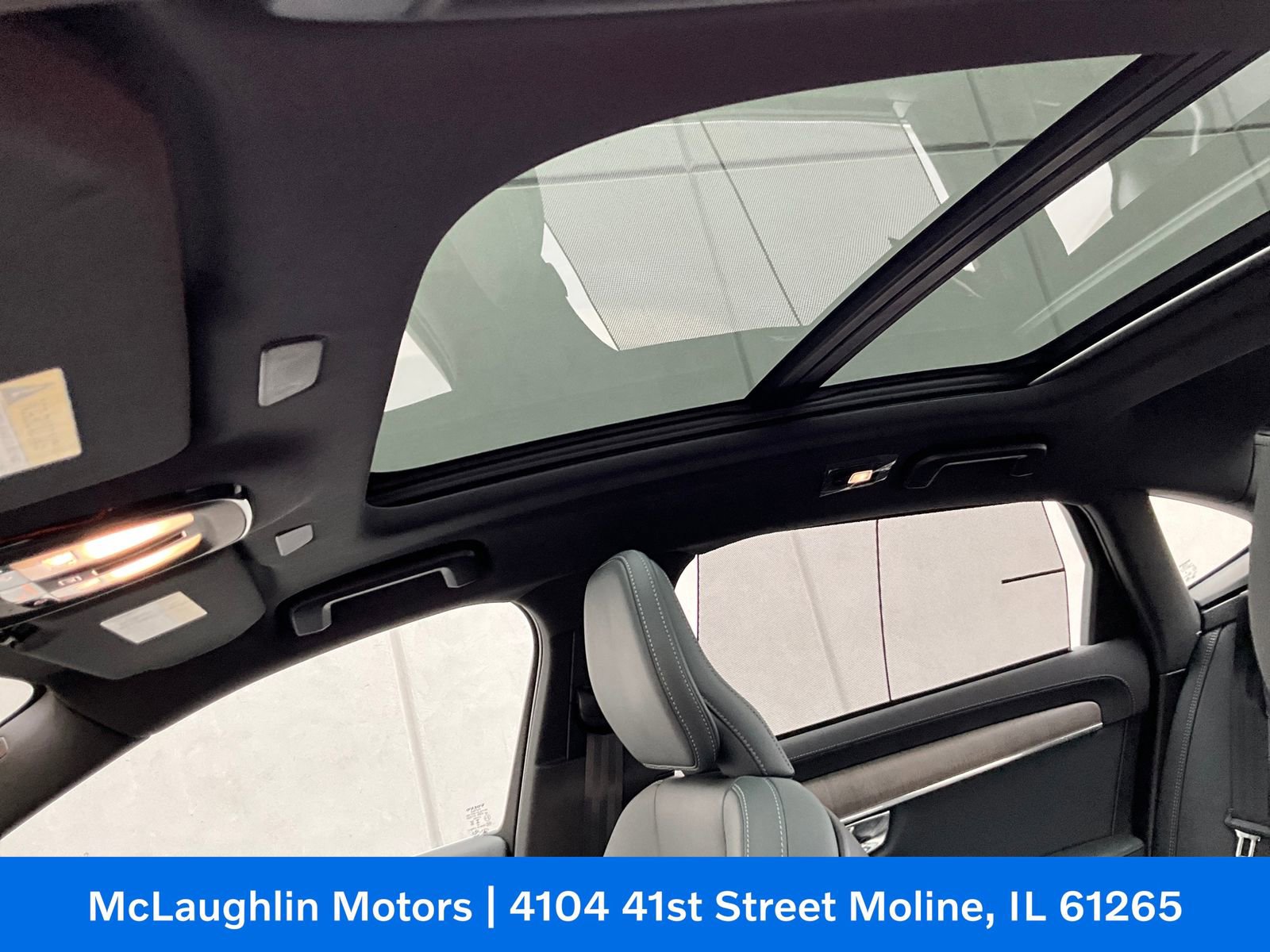 Certified 2024 Volvo S90 B6 Ultimate w/ Protection Package Premier image 25