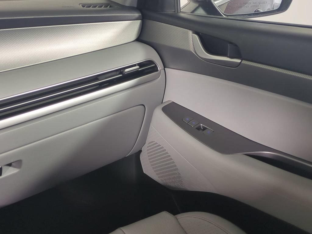 Used 2024 Hyundai Palisade SEL FWD image 21