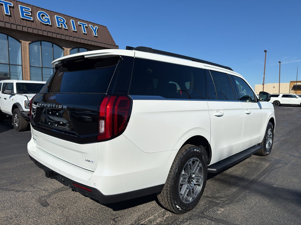 New 2026 Ford Expedition Max Active AWD/4WD image 8