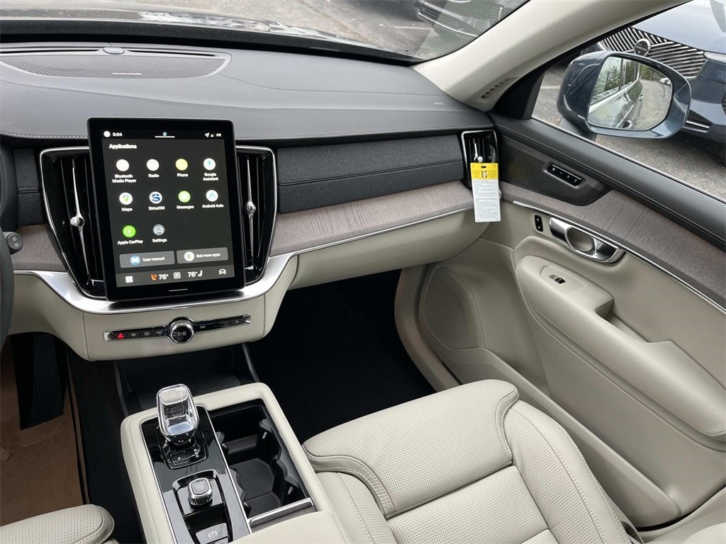 Certified 2026 Volvo XC90 B6 Ultra AWD/4WD image 15