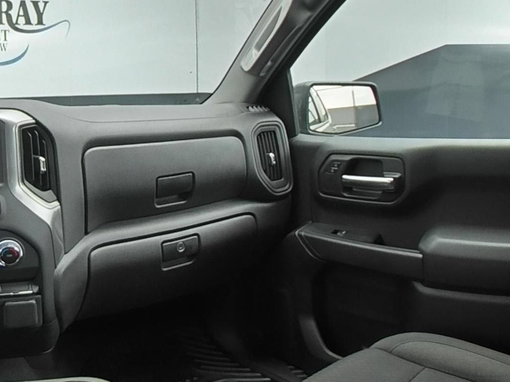 Certified 2024 Chevrolet Silverado 1500 Custom w/ Turbomax Blackout Package RWD image 18