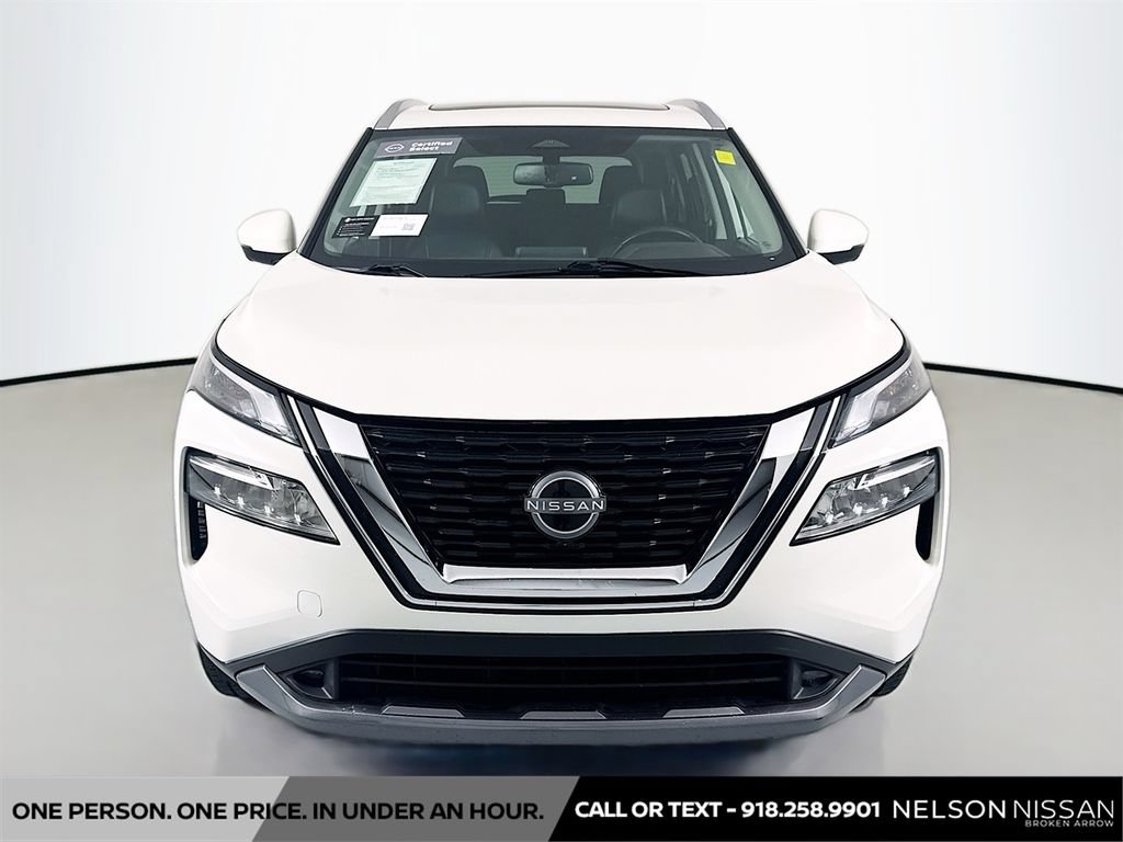 Certified 2022 Nissan Rogue SL AWD/4WD image 2