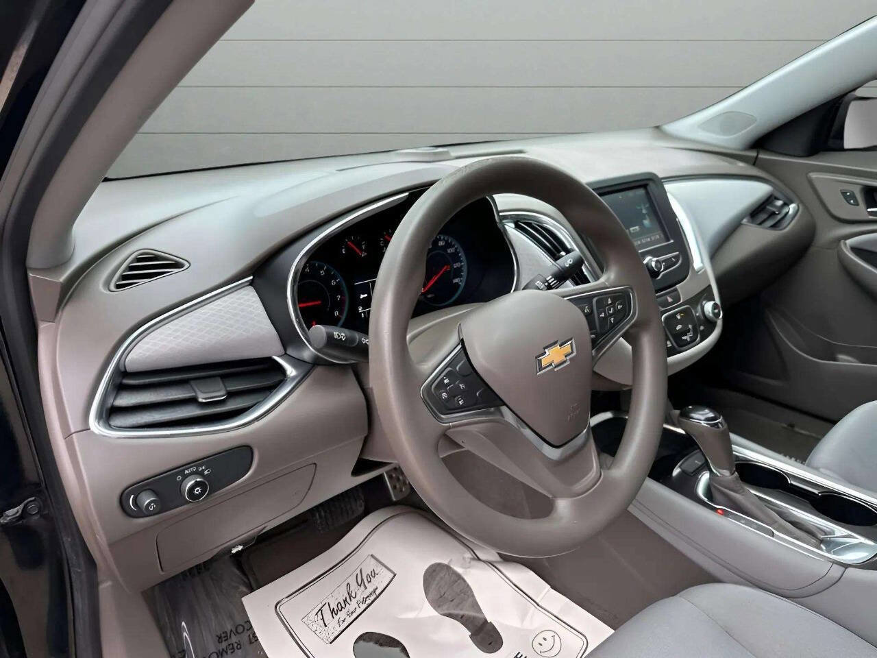 Used 2017 Chevrolet Malibu LT w/ LPO, Convenience Package 2 image 11