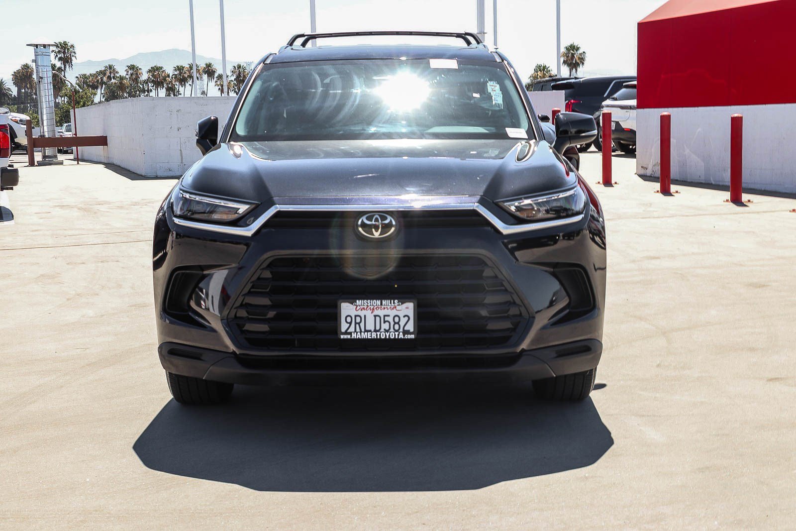 Certified 2024 Toyota Grand Highlander FWD image 2