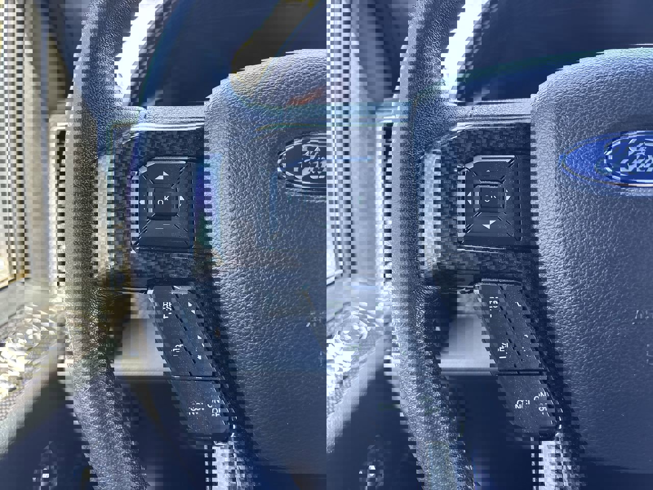 Used 2019 Ford F150 Lariat w/ Equipment Group 502A Luxury image 28