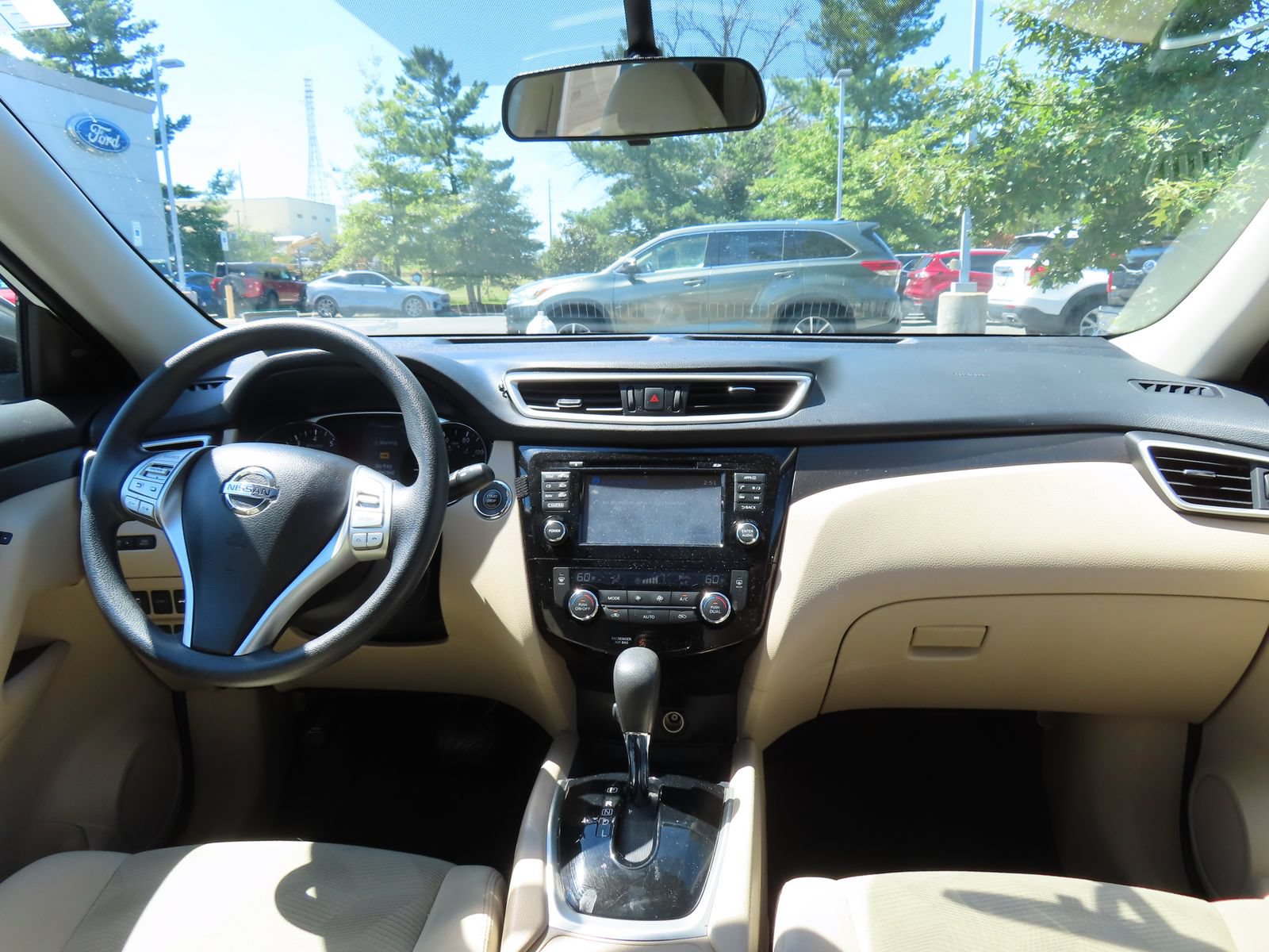 Used 2016 Nissan Rogue SV w/ SV Premium Package AWD/4WD image 14