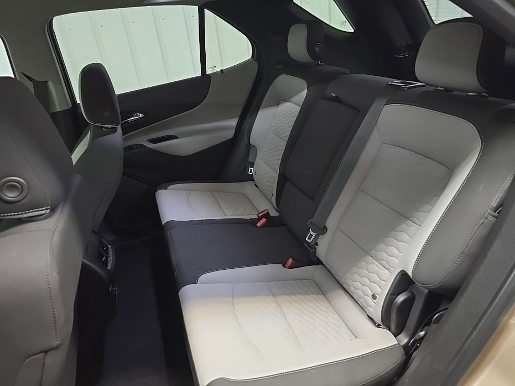 Used 2019 Chevrolet Equinox LS w/ LS Convenience Package image 27